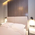 Lake View Rooms Ksamil