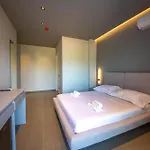 Lake View Rooms Ksamil